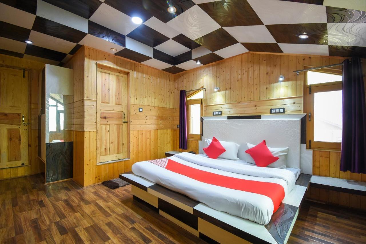 Oyo Hotel New Divine Kashmir Durgjan Buitenkant foto